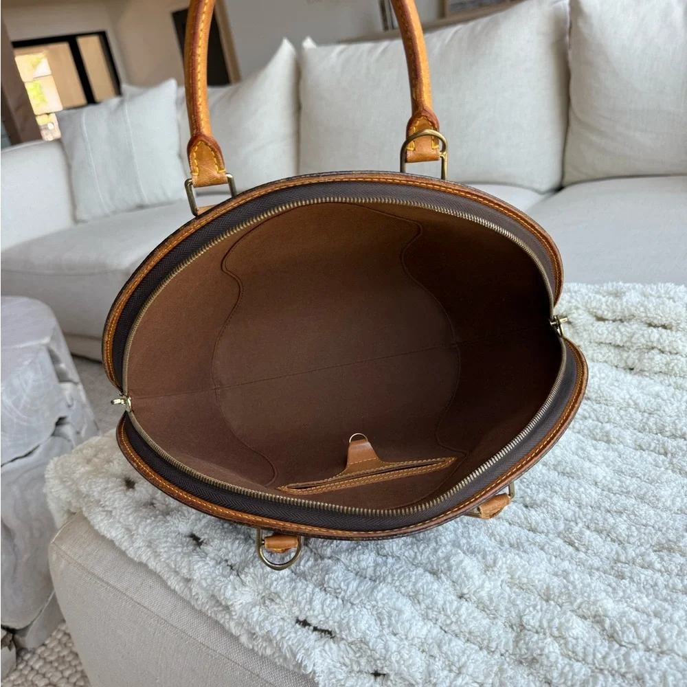 LV Ellipse MM - Picture 7 of 13